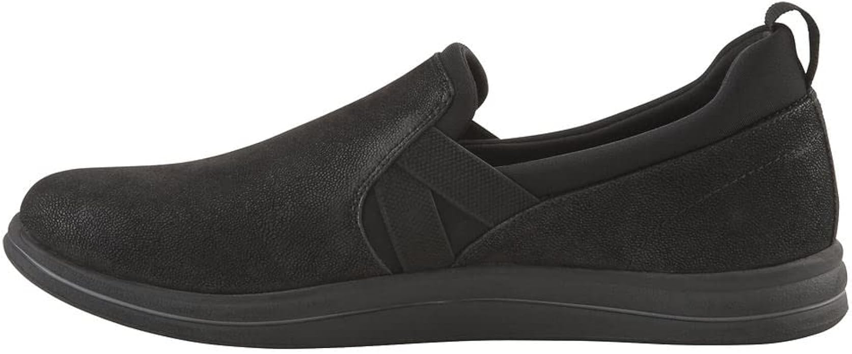Clarks Women's Breeze Bali Loafer Flat: Comfort and Style Combined