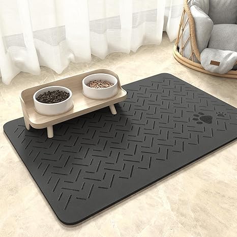 MontVoo Absorbent Pet Feeding Mat for Messy Drinkers - Dark Grey