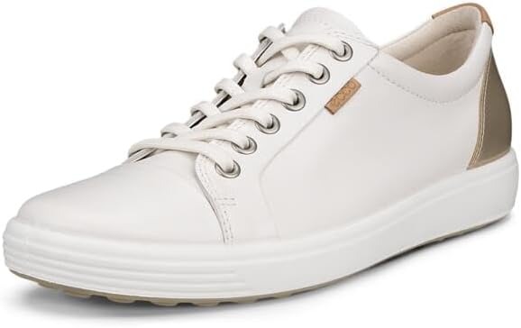 ECCO Womens Soft 7 Sneaker: Comfort Meets Style in Footwear