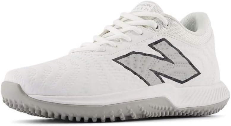 New Balance FuelCell 4040 V7 Turf Trainer Baseball Shoe Review