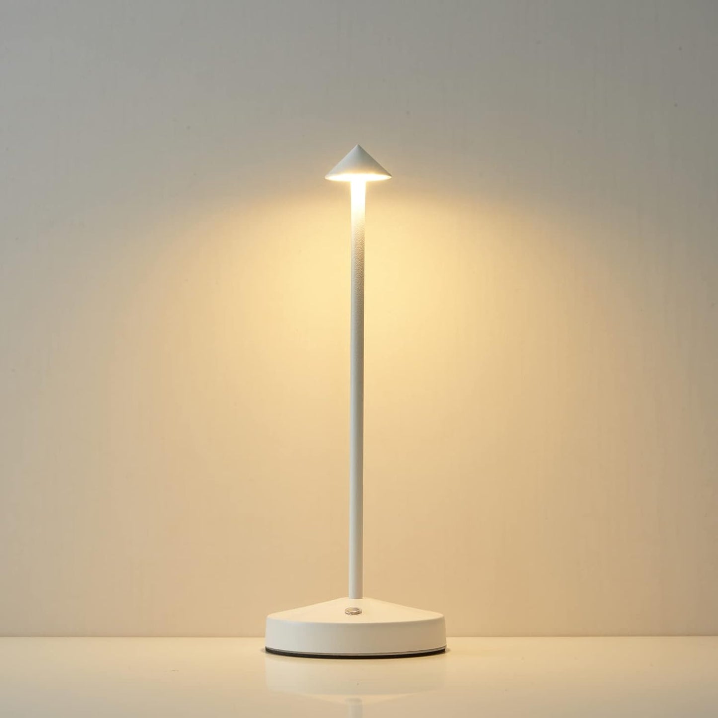 Cordless Table Lamps by eypid: Minimalist Touch Dimmable Design
