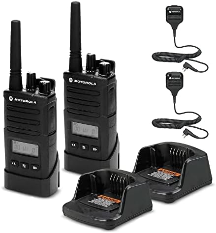 Motorola RMU2080D 2-Way Business Radio Bundle with Mic