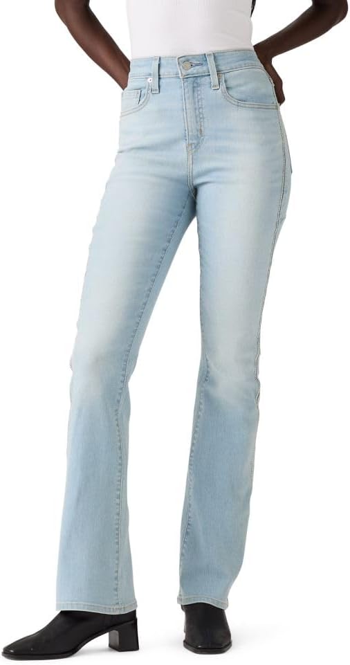 Levi's Women's 725 High Rise Bootcut Jeans for Effortless Style
