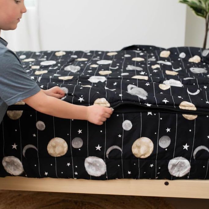Beddy's Space Theme Zipper Bedding for Kids - Easy to Make
