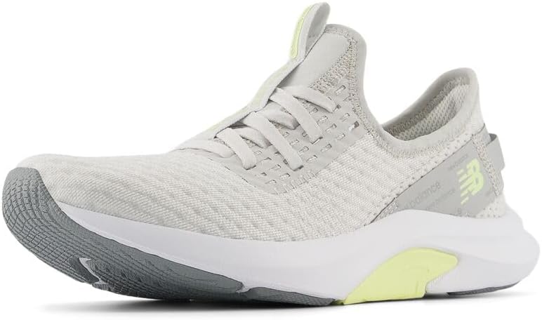 New Balance Women's DynaSoft Nergize Sport V2 Cross Trainer Review