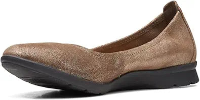Clarks Women's Jenette Ease Ballet Flat for Ultimate Comfort