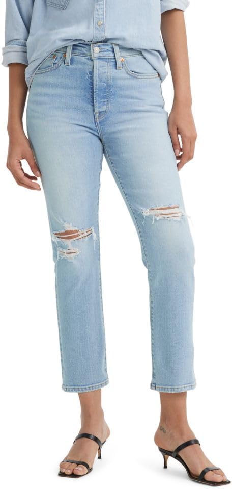 Levi's Women's Wedgie Straight Jeans for a Cheeky Look