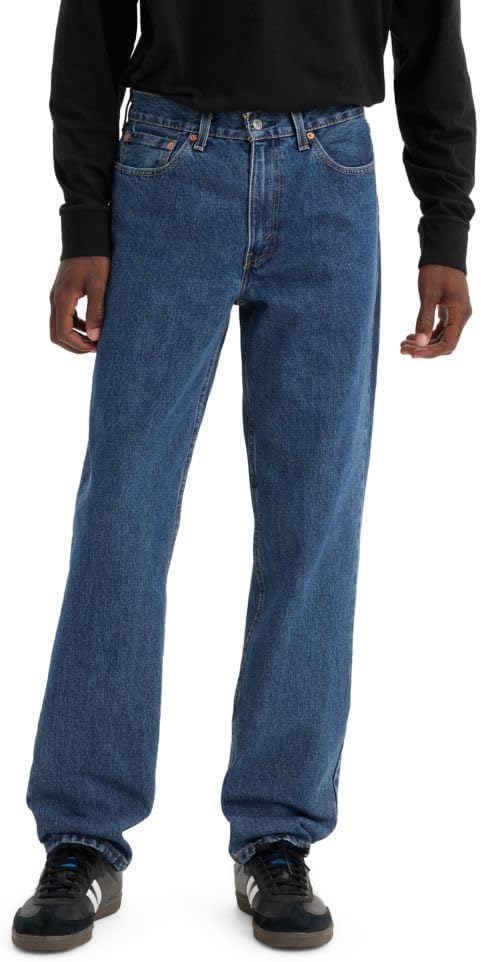 Levi's Men's Graphic Tee: Stylish Comfort for Every Occasion