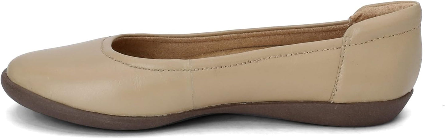 Naturalizer Women's Flexy Flat: Comfort Meets Style for All-Day Wear
