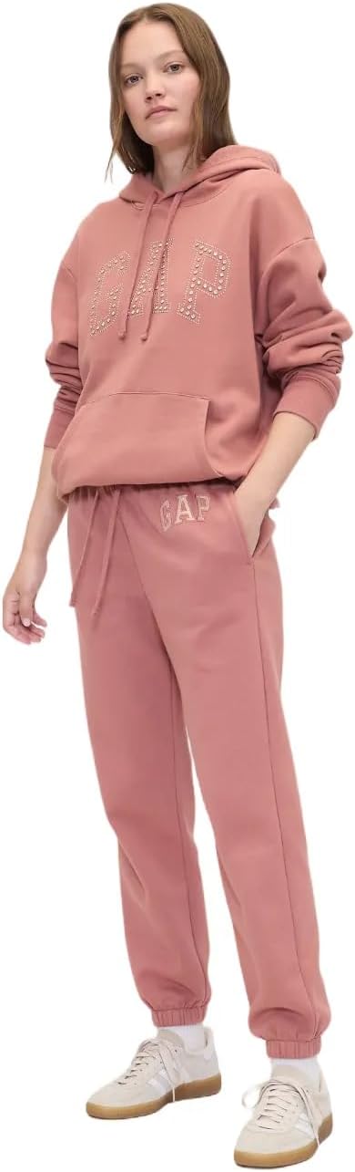 GAP Women's Logo Fleece Jogger for Ultimate Comfort and Style
