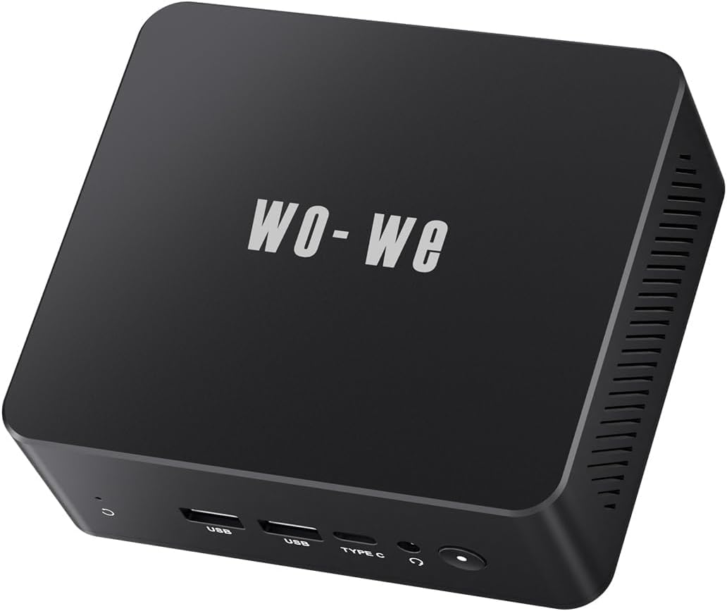 AMD P5 Mini Gaming PC with Ryzen R5-3500U and 4K Display