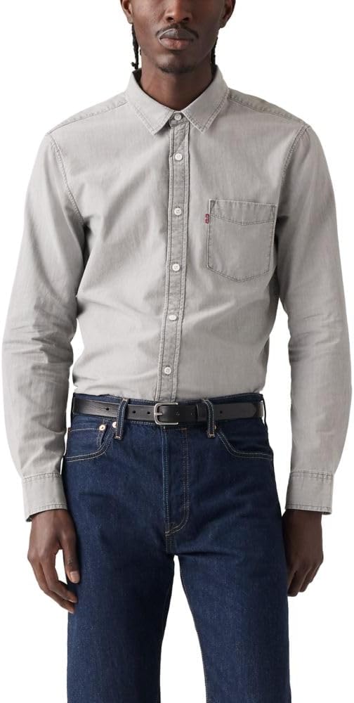 Levi's Men's Classic Long Sleeve Button Up Shirt for Versatile Style