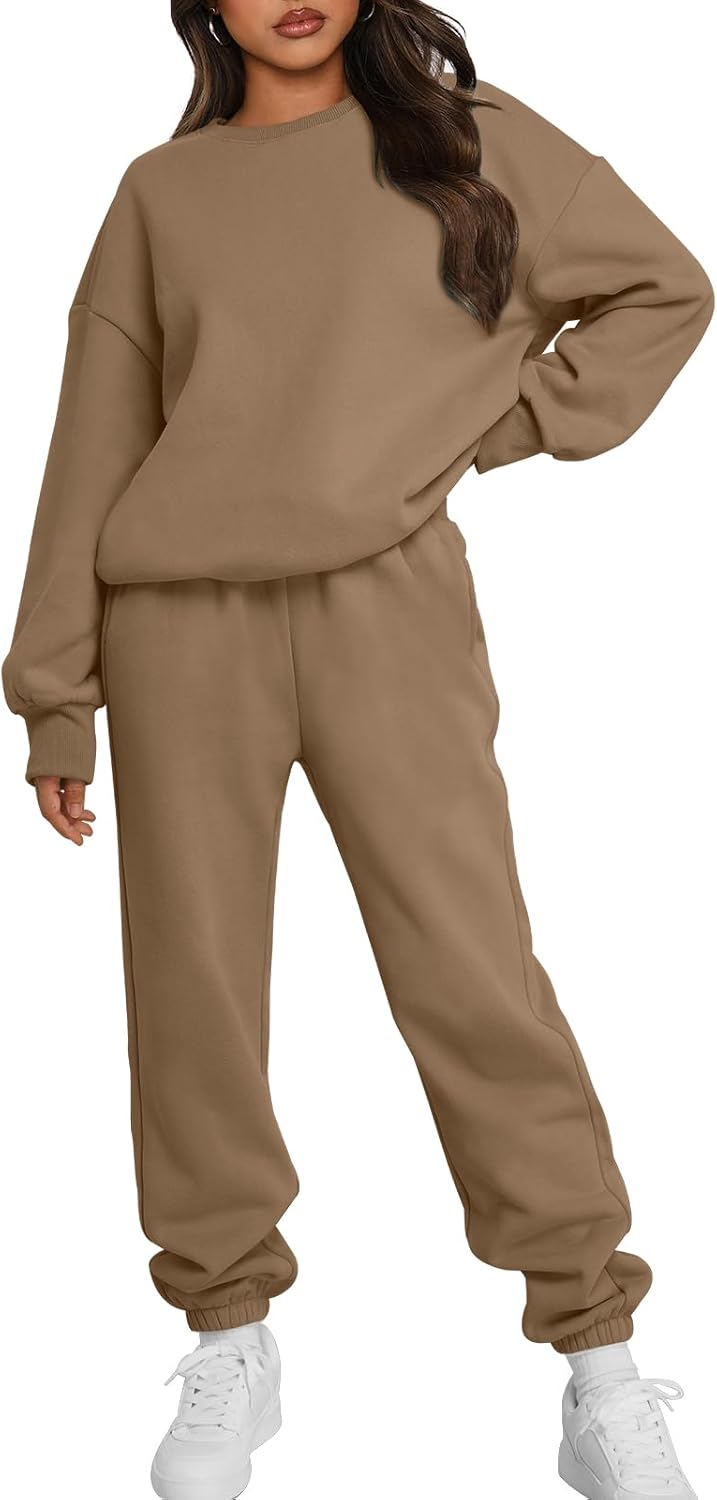 Trendy Queen Sweatsuits Women 2 Piece Outfits for Fall 2025