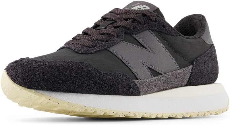 New Balance Women's 237 V1 Sneaker: Retro Style & Comfort