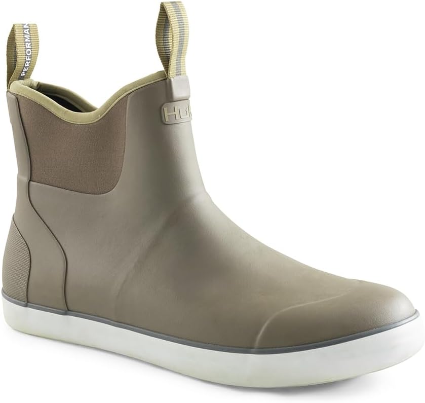 HUK Rogue Wave Fishing Boot: High-Performance Deck Shoe