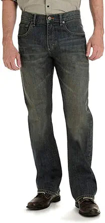 Lee Men's Modern Series Relaxed-fit Bootcut Jean for Comfort