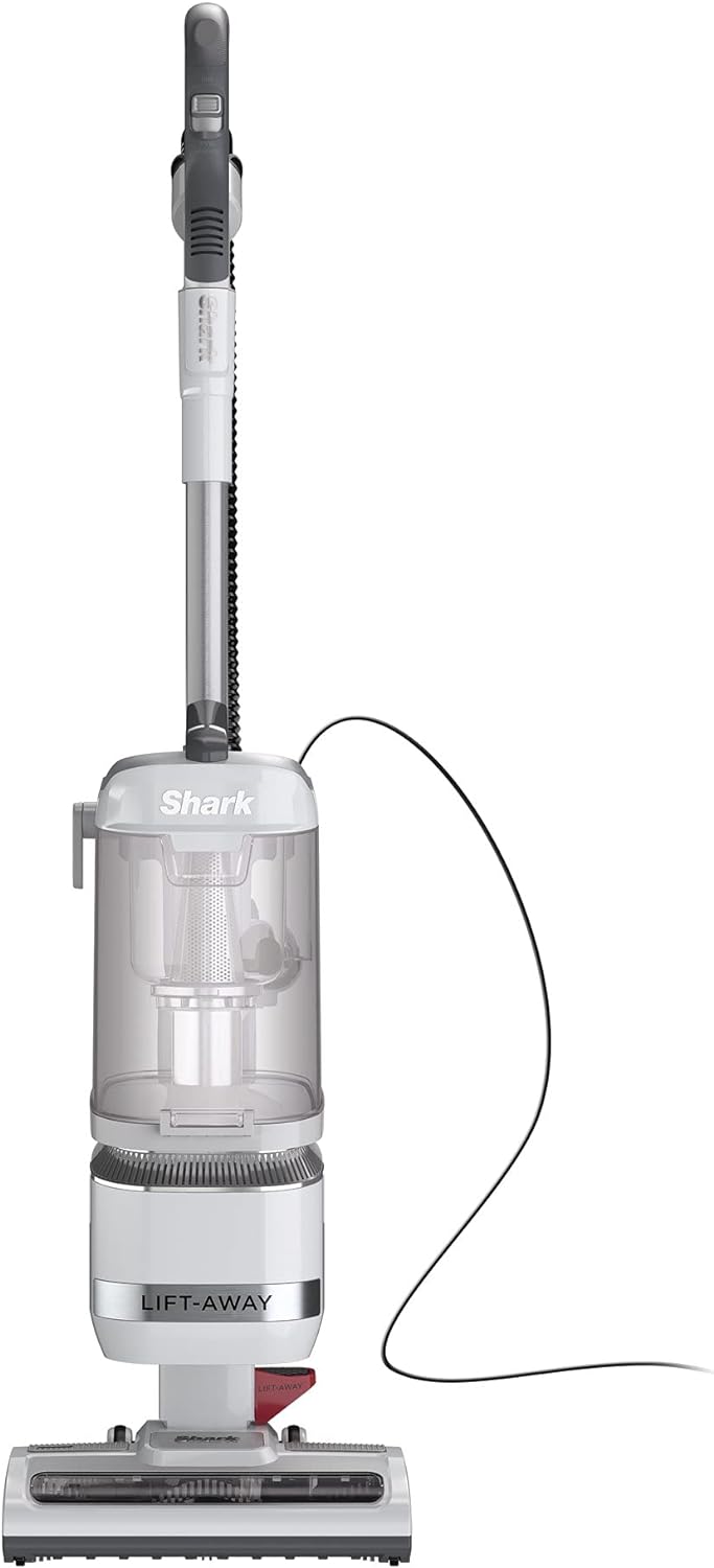 Shark LA300 Navigator Lift-Away ADV Corded Upright Vacuum Review