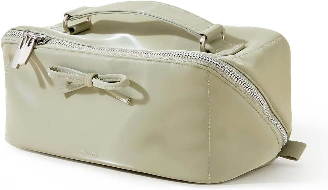 EACHY Travel Makeup Bag: Large Capacity Waterproof Pouch