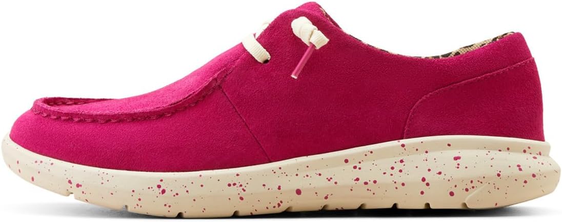 Ariat Women's Hilo Milton Menasco: Comfort Meets Style