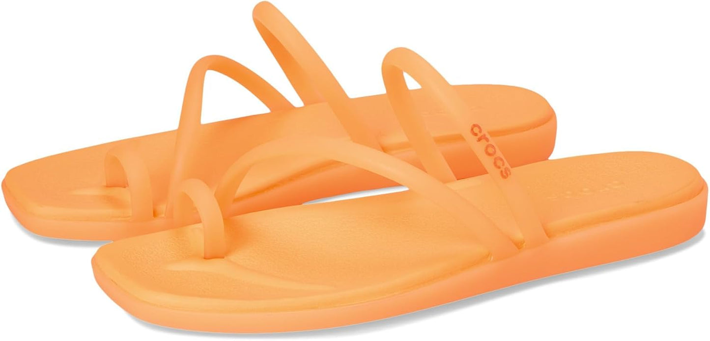 Crocs womens Miami Toe Loop Sandal for Effortless Style