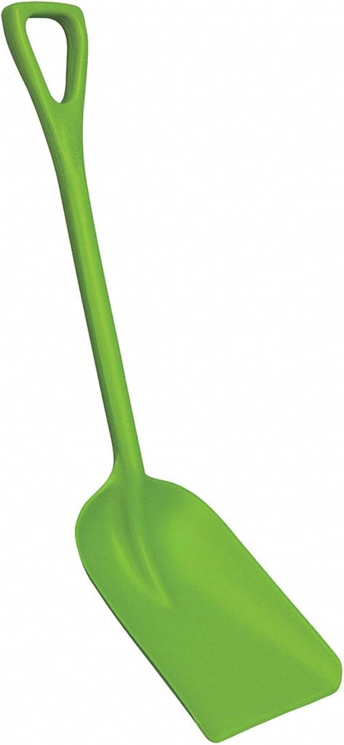 Remco One-Piece Polypropylene Shovel for Food Handling Tasks