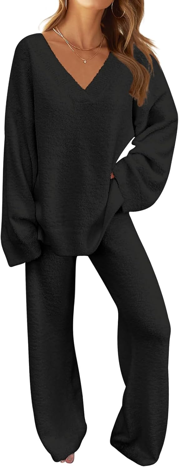 Fuzzy Lounge Sets for Women: Cozy Pajama Outfits for Fall