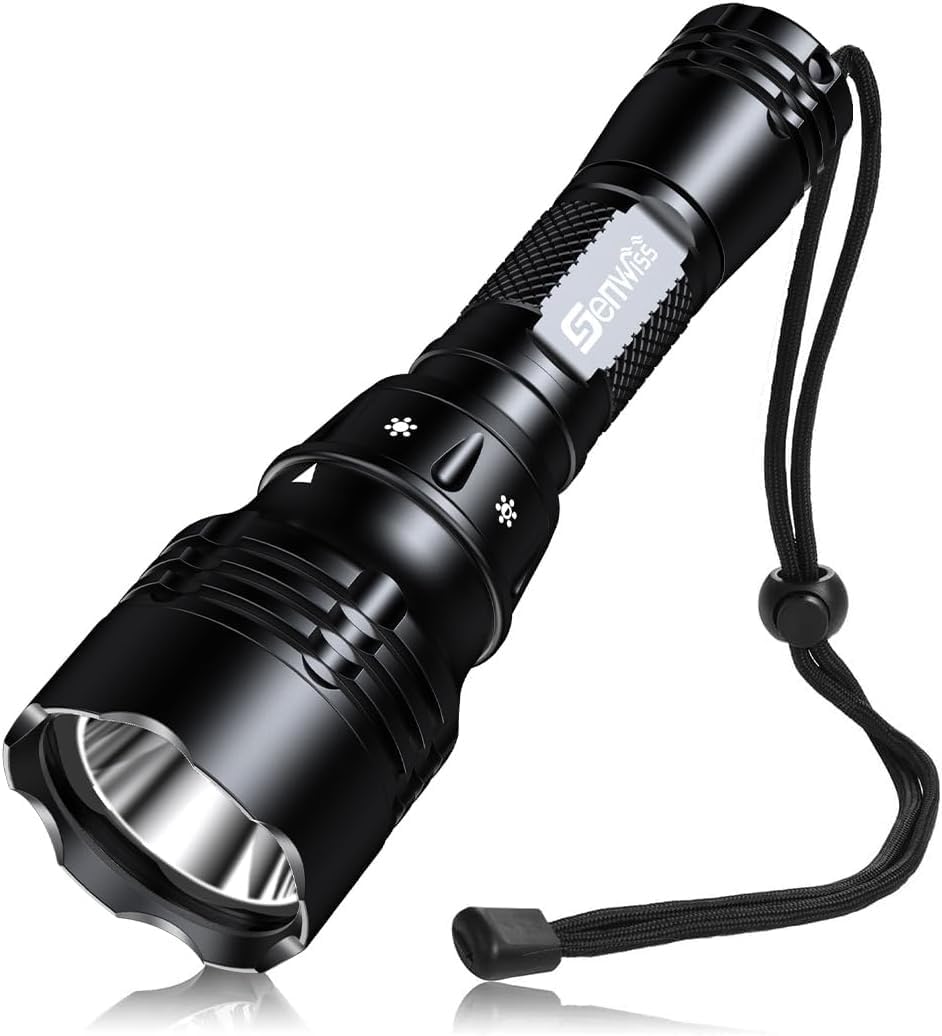 2000 Lumen Waterproof Scuba Diving Flashlight for Night Use