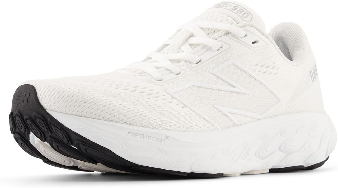 New Balance Women's W880v14 Running Shoe for Ultimate Comfort