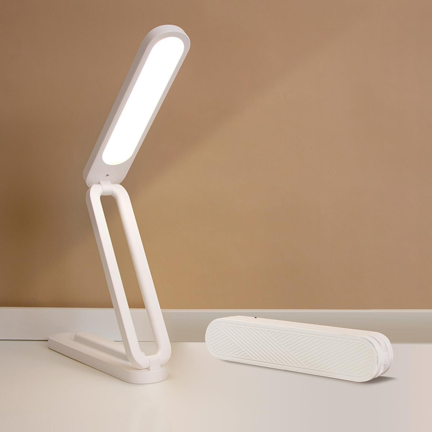 Portable Rechargeable Desk Lamp: Brighten Any Space!