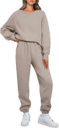 Womens 2 Piece Oversized Sweatshirt and Joggers Set - Cozy Fall
