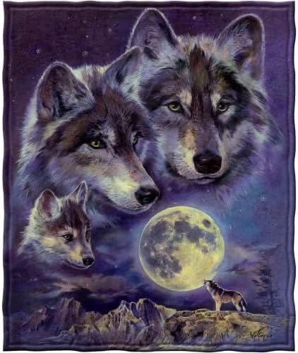 Celestial Wolf Fleece Blanket - Cozy Plush Throw for All