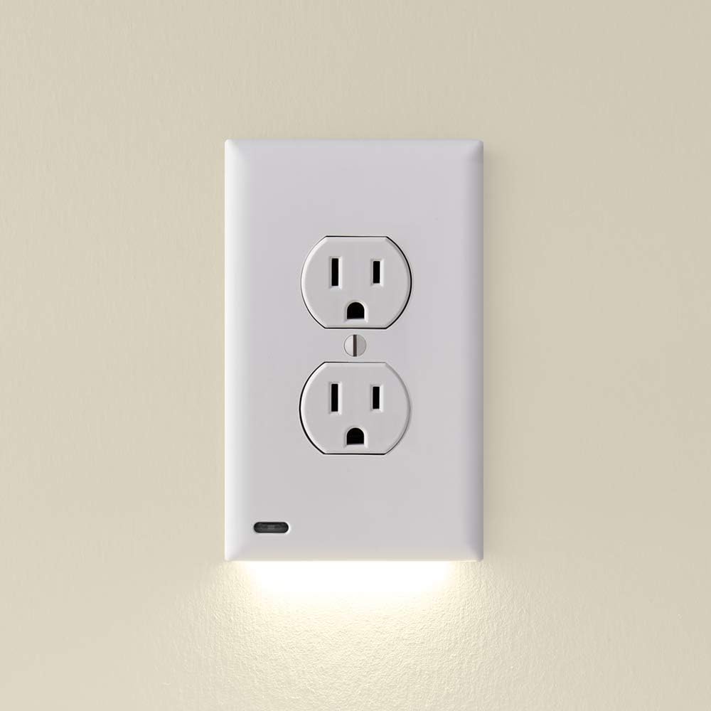 SnapPower GuideLight 2 Pack for Duplex Outlets with LED Lights