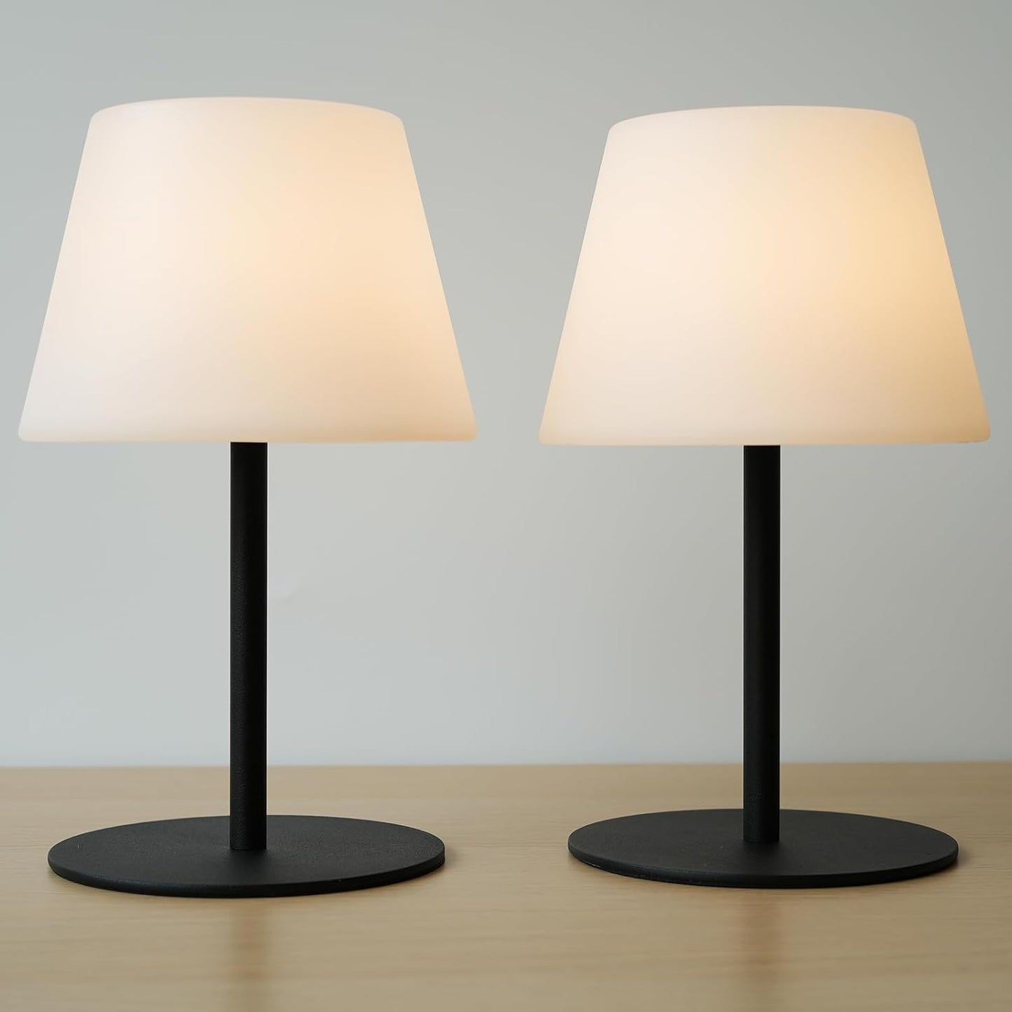 Cordless Table Lamp Rechargeable for Indoor and Outdoor Use