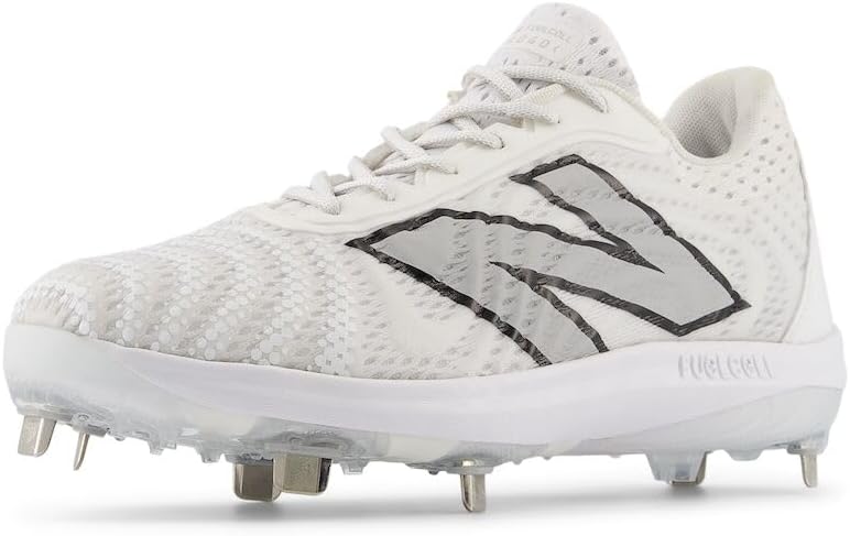 New Balance Men's FuelCell 4040 V7 Baseball Shoe for Performance