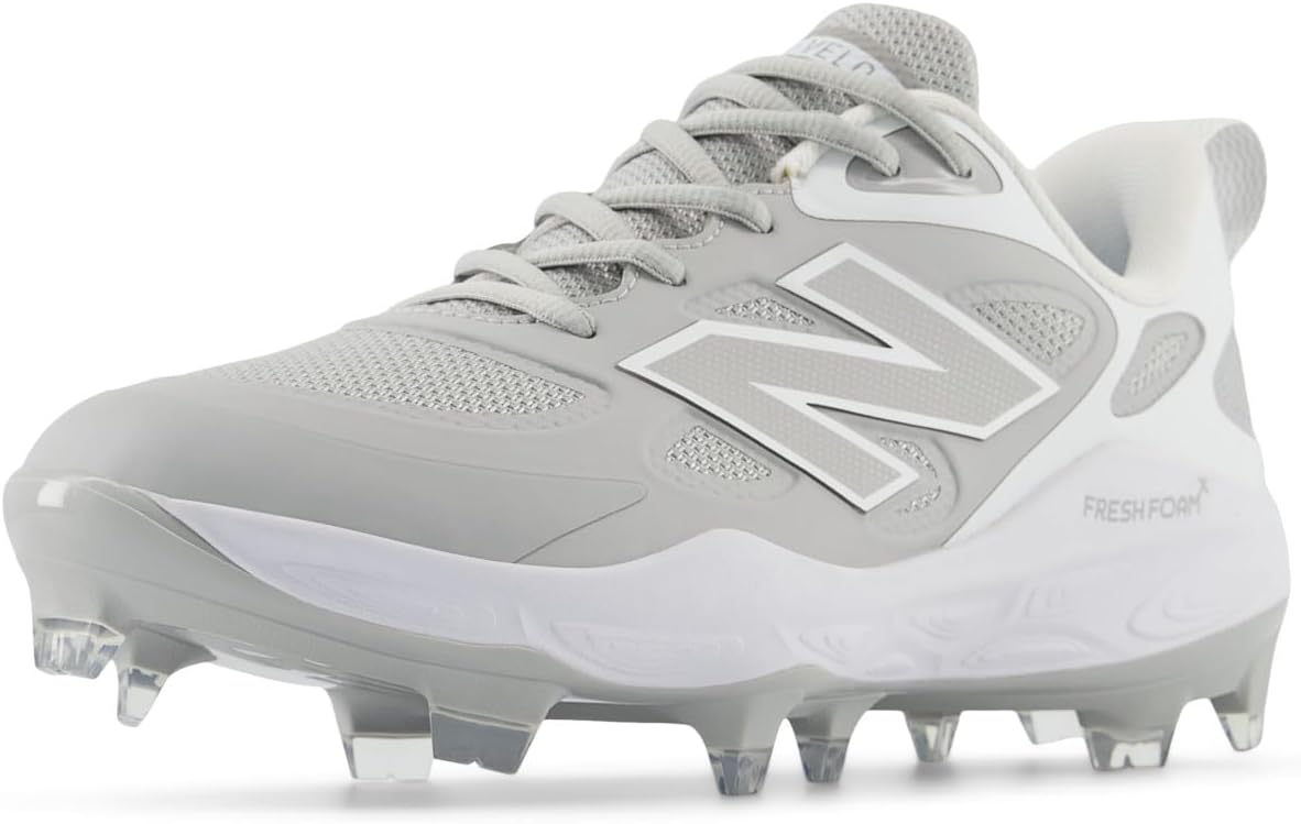 New Balance Womens Fresh Foam Velo V4 Molded Softball Shoe Review