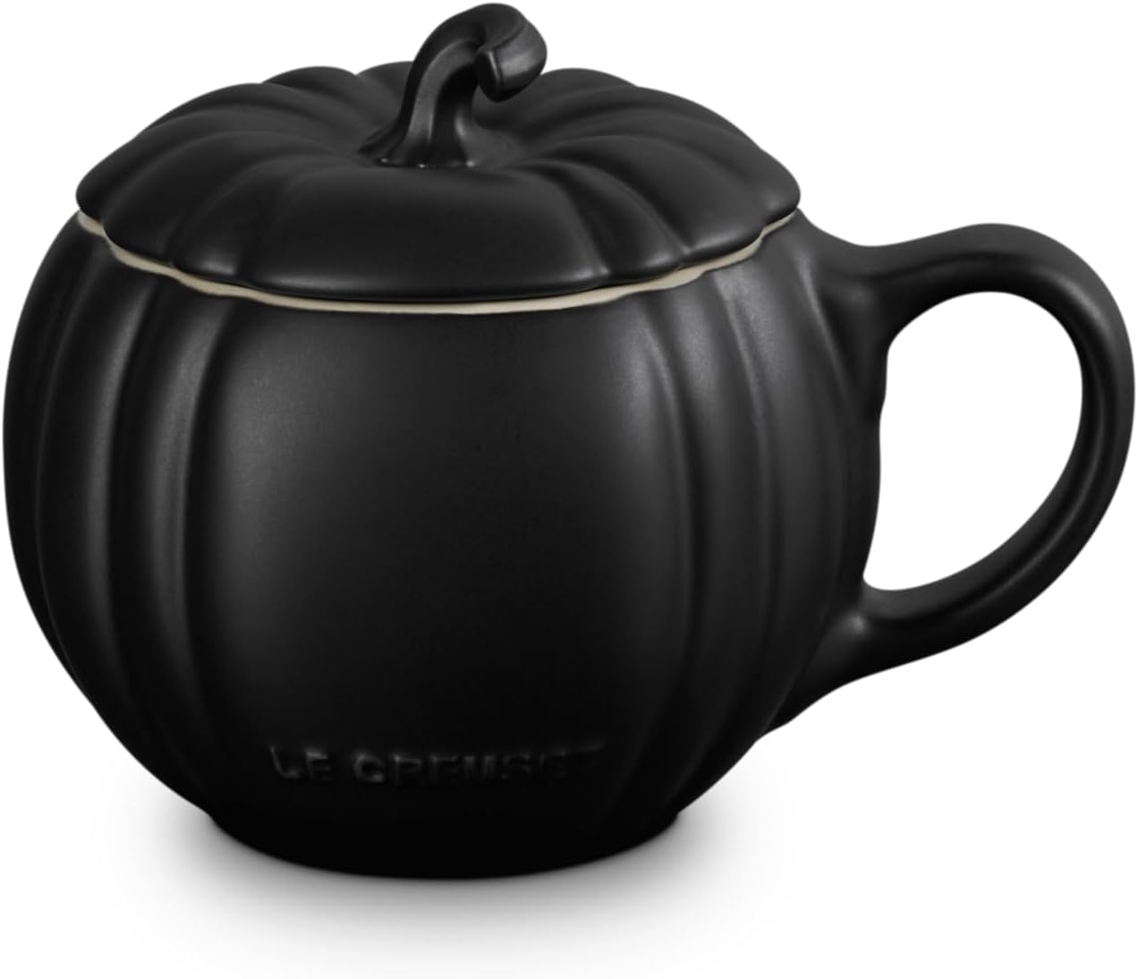 Le Creuset Stoneware Pumpkin Mug with Lid, 14 oz., Licorice Review