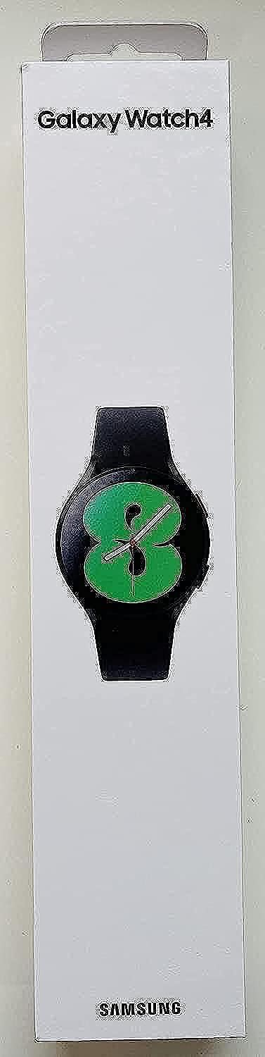 Track your fitness with SAMSUNG Galaxy Watch 4 - Black