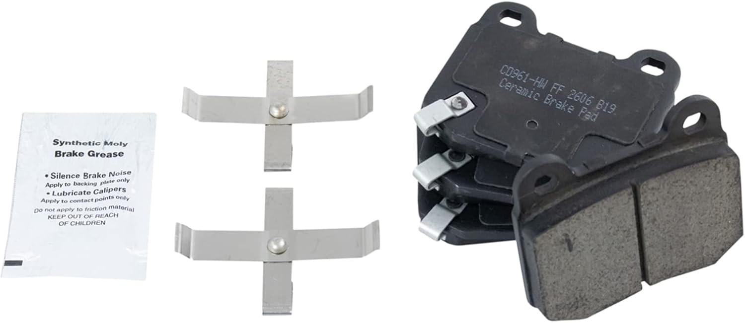 TRQ Rear Brake Pads Ceramic for INFINITI G35 and Nissan 350Z