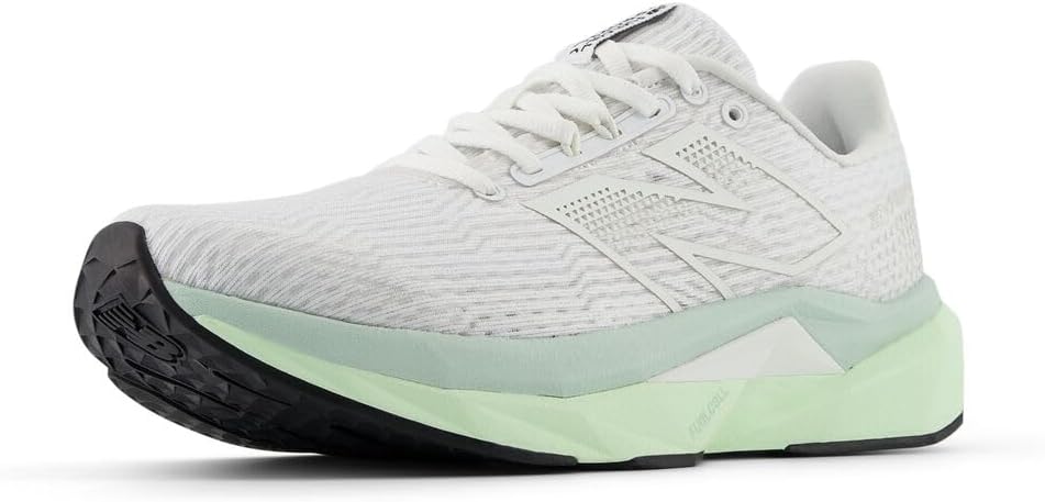 New Balance Women's FuelCell Propel V5 Running Shoe Review