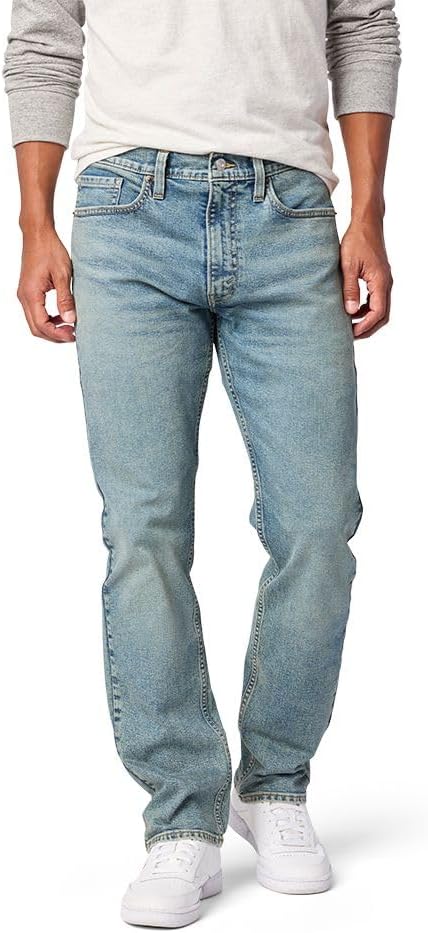 Levi Strauss Signature Slim Straight Jeans for Men - Vintage Style