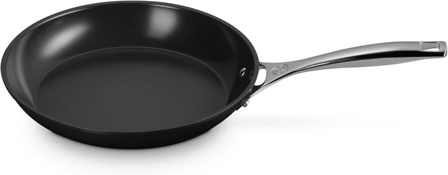 Le Creuset Essential Non-Stick Ceramic Shallow Frying Pan Review