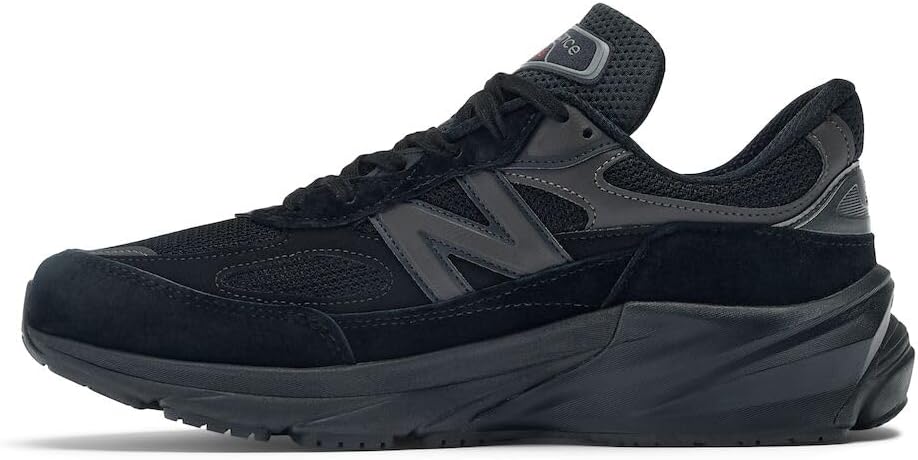 New Balance 990 V6 Sneaker: Comfort and Style Combined for All