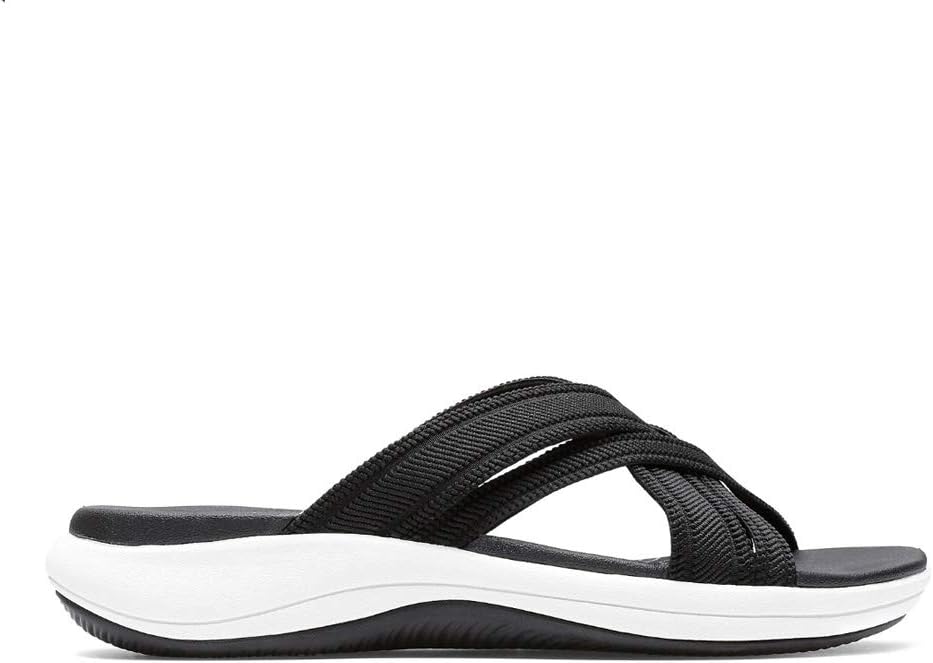 Clarks Roseville BayFlat Sandal: Comfort Meets Style for Women