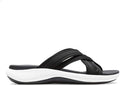 Clarks womens Roseville BayFlat Sandal in White Leather - Comfortable
