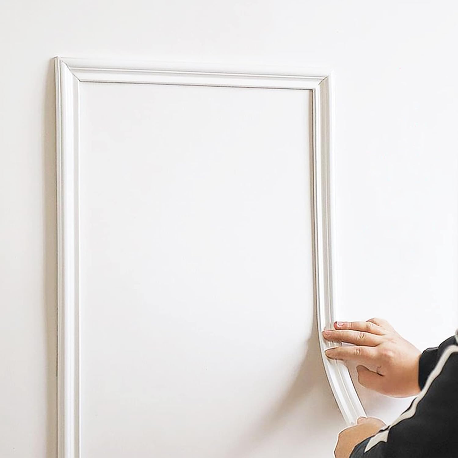 Peel and Stick Chair Rail Molding for Easy Home Decoration