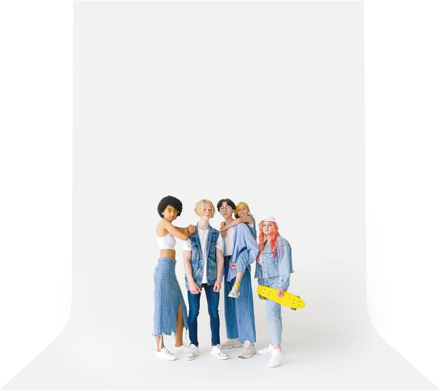 LimoStudio 10 x 20 ft. White Backdrop Screen for Professional Use
