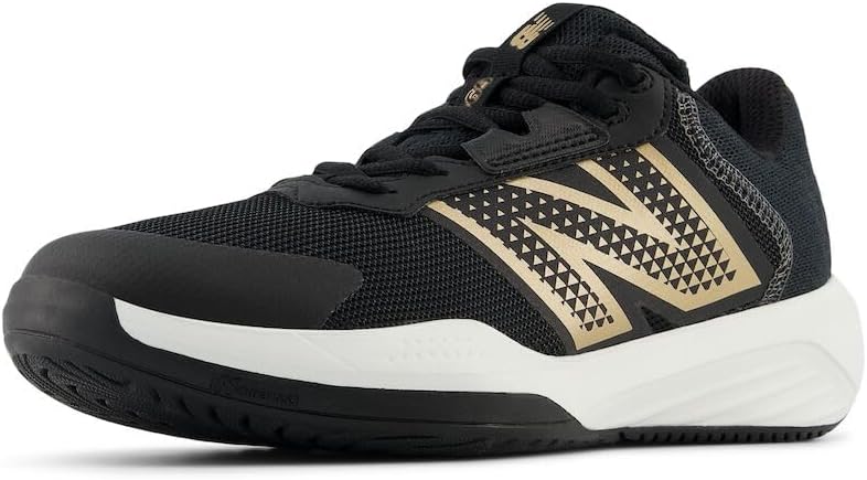 New Balance Women's 696v6 Tennis Shoe for Ultimate Performance