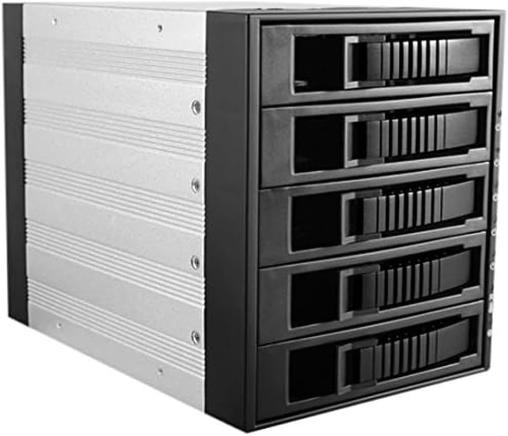 iStarUSA 3x5.25 to 5x3.5 Hotswap SAS/SATA Storage Solution