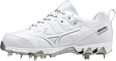 Mizuno Women's 9-Spike Swift 7 Softball Shoe for Performance