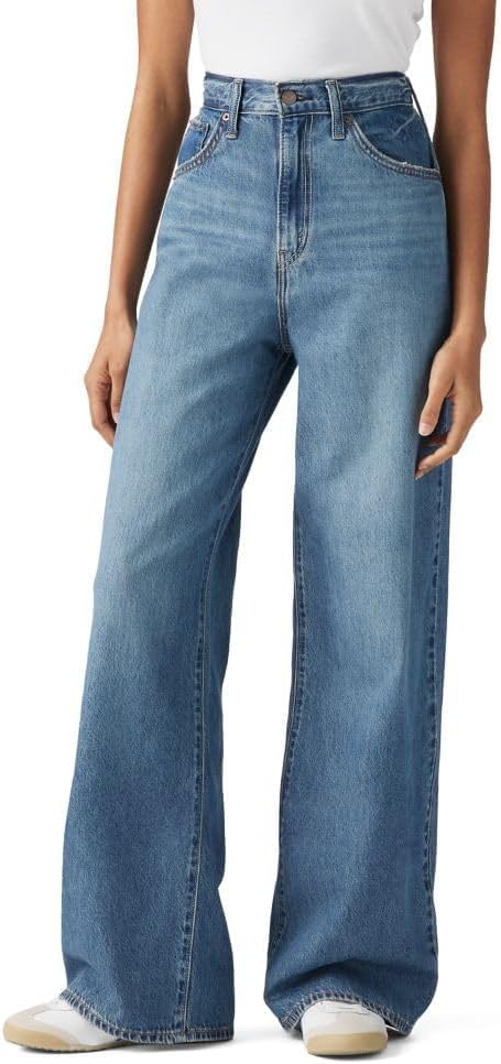 Levi's Womens Cinch Baggy Jeans for a Flattering Fit